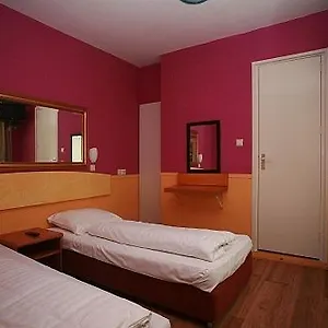 ** Hotel Orange Tulip Netherlands